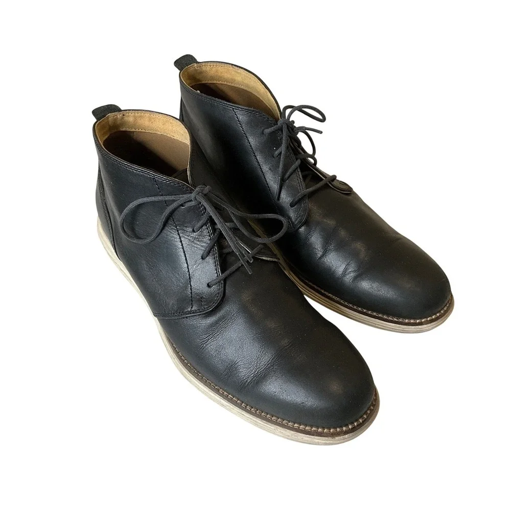 Cole Haan Grand OS Black Leather Chukka Boots Minimalist Business Casual 10.5